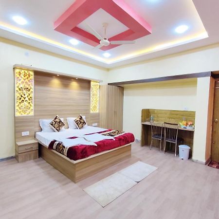 Hotel Family Inn Foreign Guest Only Aurangabad  Zewnętrze zdjęcie